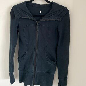 Lululemon Size 2 Fade Black Jacket Scuba Hoodie Woman